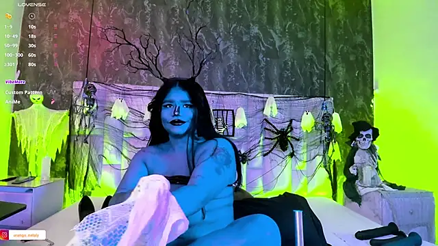 Sharik Mackay online show from 10.28.25