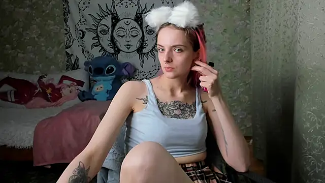 Cutie Adelia online show from 03.10.25