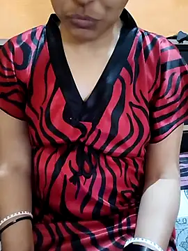 Snapshot of Diya_143 chatting on 02.23.25 Diya 143 online show from 02.23.25