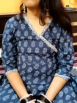Snapshot of Diya_143 chatting on 03.01.25 Diya 143 online show from 03.01.25