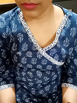 Snapshot of Diya_143 chatting on 03.15.25 Diya 143 online show from 03.15.25