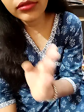 Snapshot of Diya_143 chatting on 03.21.25 Diya 143 online show from 03.21.25