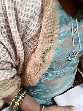 Diya 143 online show from 11.15.25