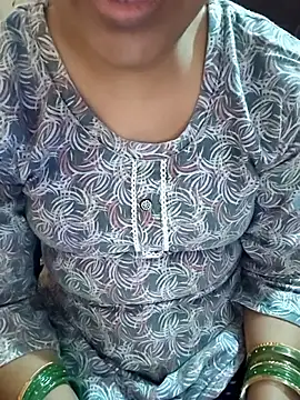 Diya 143 online show from 12.21.25