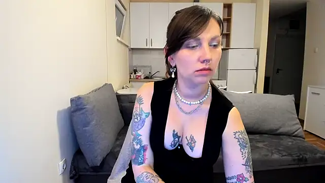 Snapshot of StacyTigerr chatting on 03.11.25 StacyTigerr online show from 03.11.25