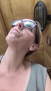 Dettybitch40 online show from 07.06.26