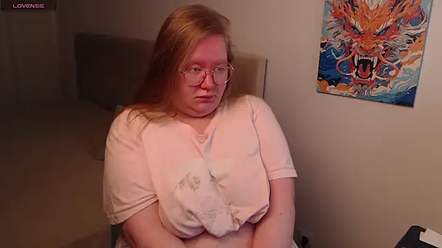 Snapshot of Ann_Muna chatting on 12.19.24 Ann Muna online show from 12.19.24