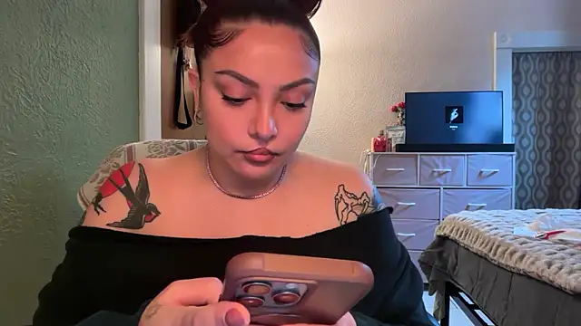 nativepumpkin95 online show from 06.19.26