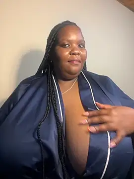 Michyboldy online show from 10.28.25