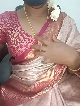 Tamil-hotwife online show from 06.04.26