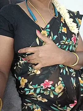 Tamil-hotwife online show from 06.10.26