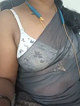 Tamil-hotwife online show from 07.01.26