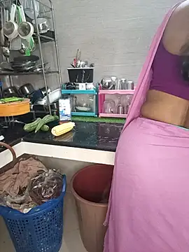 Tamil-hotwife online show from 08.05.26