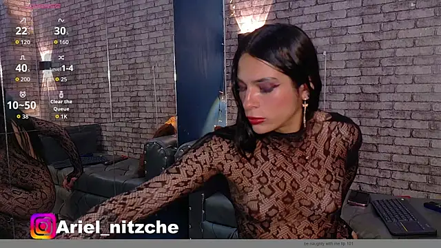 Snapshot of Ariel_nitzche chatting on 12.05.25 Ariel nitzche online show from 12.05.25