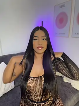 Snapshot of Sara_mocca_ chatting on 07.18.26 Sara mocca online show from 07.18.26