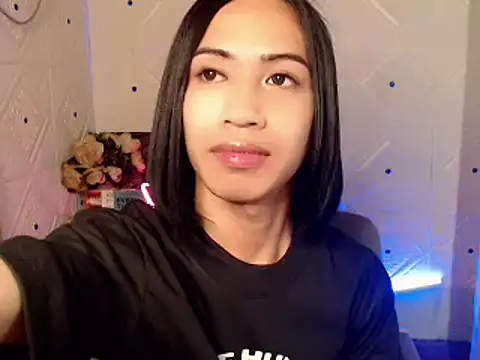 Snapshot of Lemonadexxx chatting on 02.19.25 Lemonadexxx online show from 02.19.25