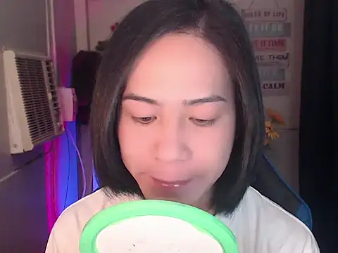 Lemonadexxx online show from 11.24.25