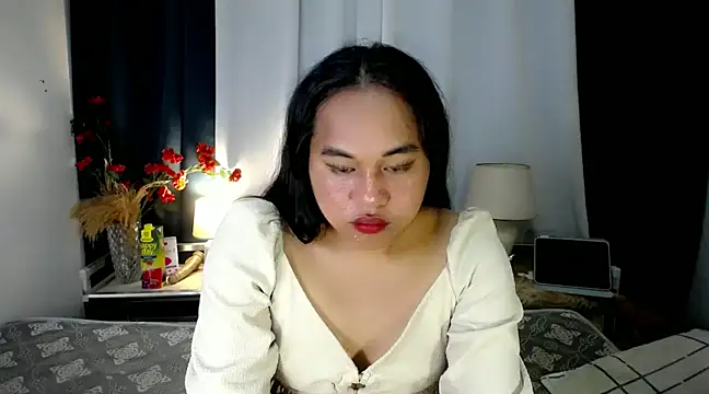 Snapshot of bettina_love chatting on 12.09.24 bettina love online show from 12.09.24