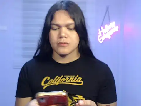 Snapshot of Miss_Ivanawolf chatting on 03.17.25 Miss Ivanawolf online show from 03.17.25