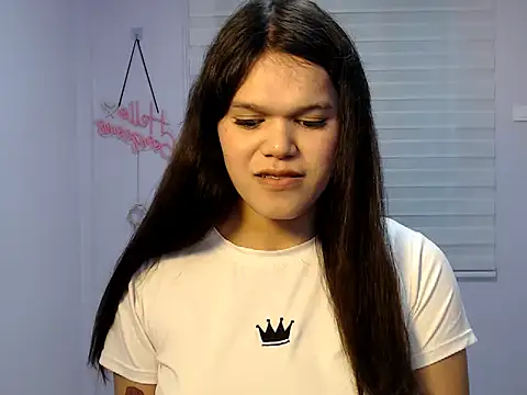 Miss Ivanawolf online show from 05.24.26