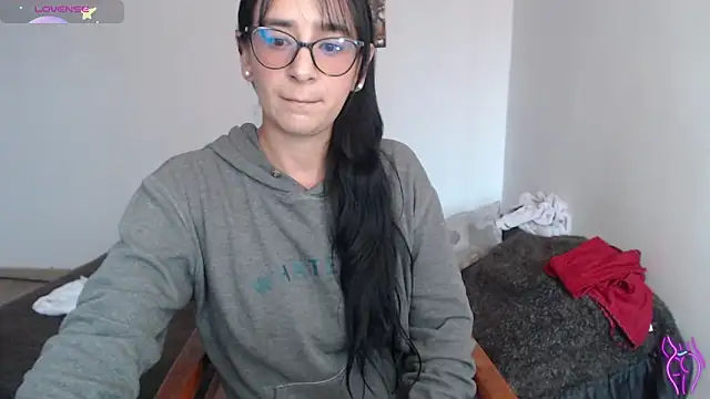 Snapshot of party2col chatting on 03.17.26 party2col online show from 03.17.26