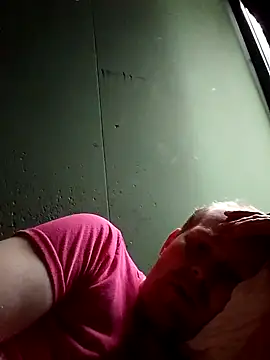 Snapshot of Janssen88 chatting on 03.12.25 Janssen88 online show from 03.12.25