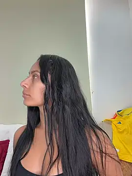 Snapshot of karlyn_angels chatting on 06.23.26 karlyn angels online show from 06.23.26