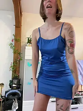 Snapshot of Daisy_Michto_Officiel chatting on 12.16.24 Daisy Michto Officiel online show from 12.16.24