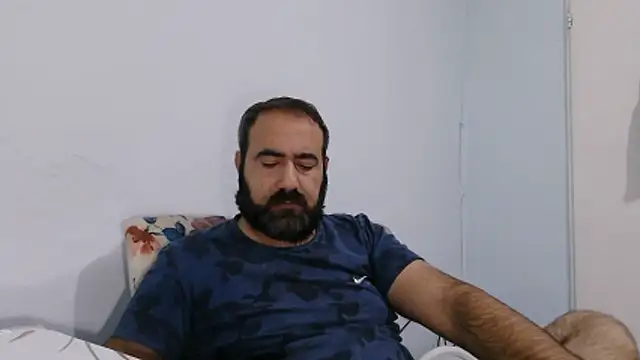 Snapshot of ZYXEL353 chatting on 12.20.25 ZYXEL353 online show from 12.20.25