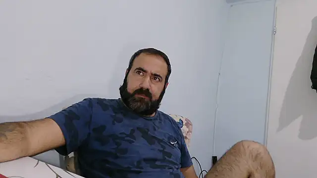 Snapshot of ZYXEL353 chatting on 12.21.25 ZYXEL353 online show from 12.21.25