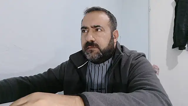 Snapshot of ZYXEL353 chatting on 01.08.26 ZYXEL353 online show from 01.08.26