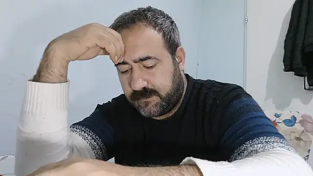 Snapshot of ZYXEL353 chatting on 02.04.26 ZYXEL353 online show from 02.04.26