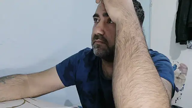 Snapshot of ZYXEL353 chatting on 02.13.26 ZYXEL353 online show from 02.13.26