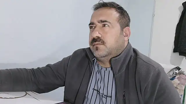 Snapshot of ZYXEL353 chatting on 03.03.26 ZYXEL353 online show from 03.03.26