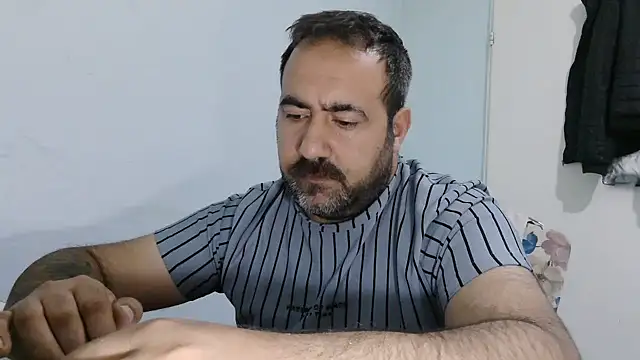 Snapshot of ZYXEL353 chatting on 03.11.26 ZYXEL353 online show from 03.11.26