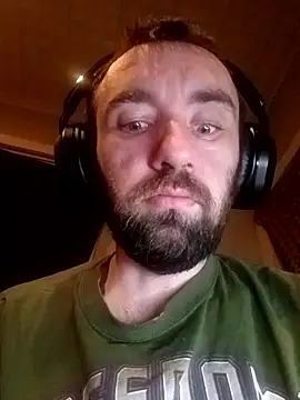 Snapshot of ShadowyTube chatting on 01.13.26 ShadowyTube online show from 01.13.26