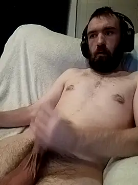 Snapshot of ShadowyTube chatting on 02.17.26 ShadowyTube online show from 02.17.26