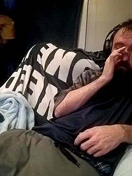 Snapshot of ShadowyTube chatting on 02.22.26 ShadowyTube online show from 02.22.26