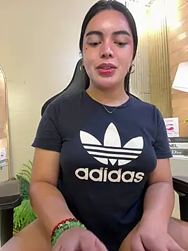 Snapshot of HotstuffCherrySummer chatting on 02.21.25 HotstuffCherrySummer online show from 02.21.25