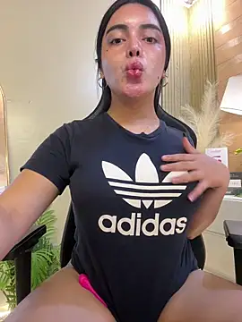 Snapshot of HotstuffCherrySummer chatting on 02.21.25 HotstuffCherrySummer online show from 02.21.25