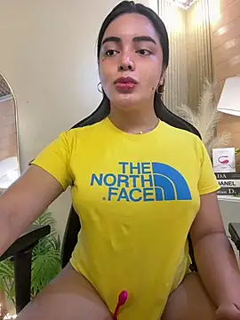 Snapshot of HotstuffCherrySummer chatting on 02.23.25 HotstuffCherrySummer online show from 02.23.25