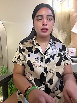 Snapshot of HotstuffCherrySummer chatting on 02.26.25 HotstuffCherrySummer online show from 02.26.25