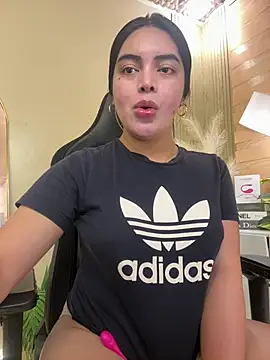 Snapshot of HotstuffCherrySummer chatting on 03.09.25 HotstuffCherrySummer online show from 03.09.25