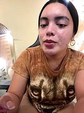 Snapshot of HotstuffCherrySummer chatting on 10.19.25 HotstuffCherrySummer online show from 10.19.25