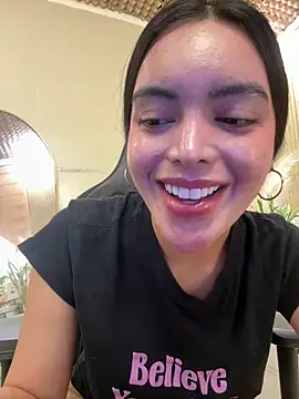 Snapshot of HotstuffCherrySummer chatting on 05.20.26 HotstuffCherrySummer online show from 05.20.26