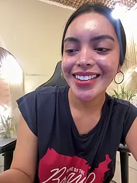 Snapshot of HotstuffCherrySummer chatting on 06.15.26 HotstuffCherrySummer online show from 06.15.26