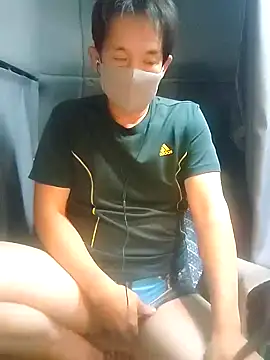 tarou08700870 online show from 12.17.24