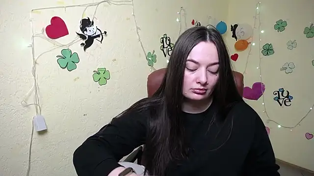 MilanaPrice online show from 03.18.25