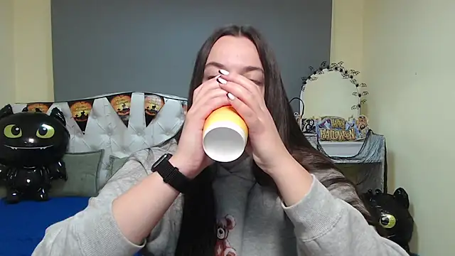 MilanaPrice online show from 10.24.25