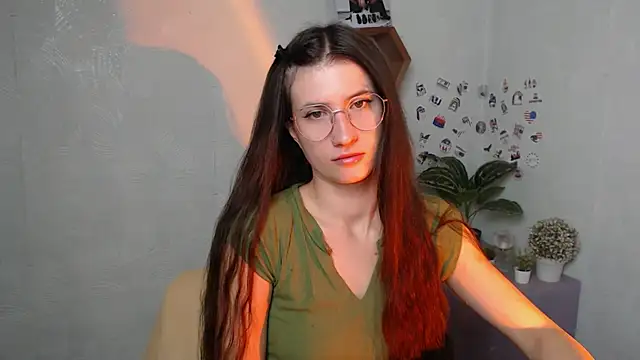 MaryEm976 online show from 10.06.25